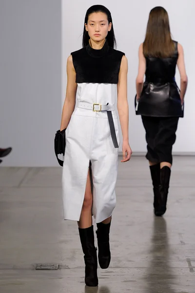 Look 17